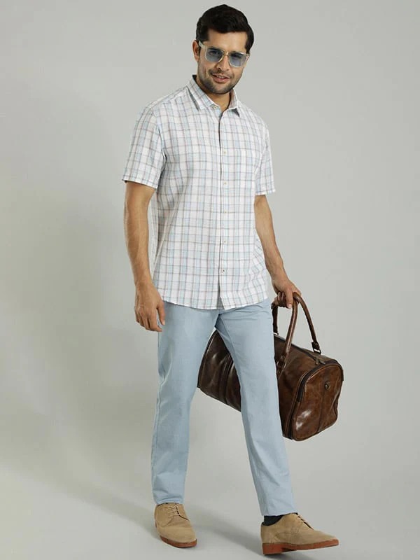 Indian Terrain Men's Regular Fit Half Sleeve Checkered Off White Shirt